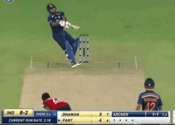 Rishab Pant smashes Jofra Archa for an outrageous six. WATCH