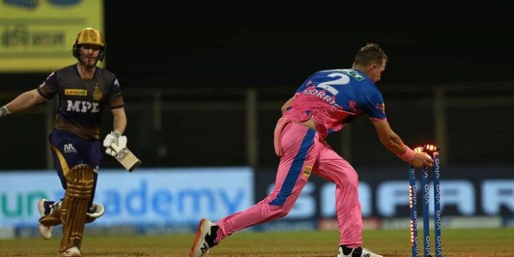 Eoin Morgan Run Out: Horrible mix up sends KKR captain back without facing a ball – WATCH