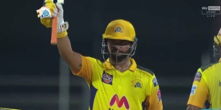 Suresh Raina’s Incredible Celebration After Half Century Against DC In IPL 2021