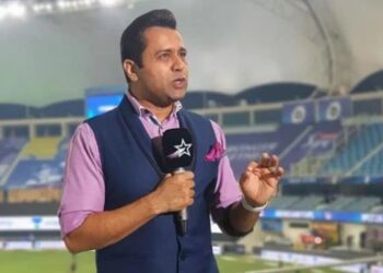 ‘This is surprising!’ – Indian management’s choice to use KL Rahul in middle-order leaves Akash Chopra bemused