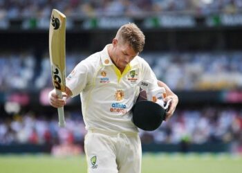 Ashes 2021-22: Australia Faces Injury Concerns To David Warner and Josh Hazlewood