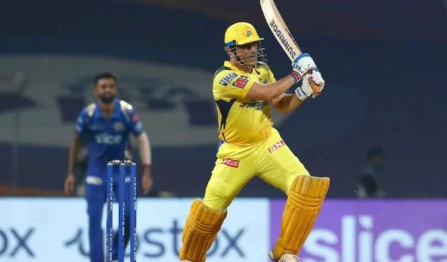 ‘Always a delight to watch’ – Suresh Raina lauds finisher MS Dhoni