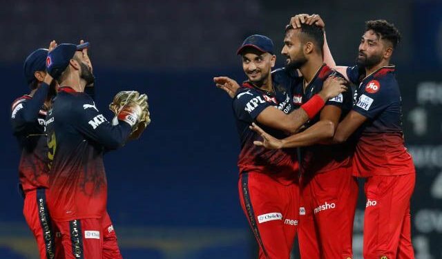 IPL 2022: LSG Trolls RCB By Calling Them ‘Beta’, Followers Hit Back Hard