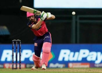 ‘We still have gentleman in the game of cricket’ – Yuvraj Singh lauds Jos Buttler