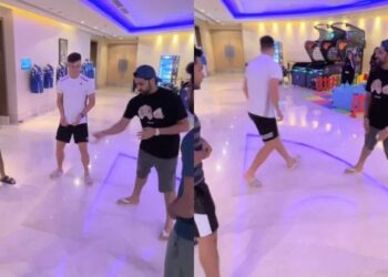 Rohit Sharma and other MI players indulge in an interesting team-game session