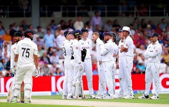 Daryl Mitchell and Tom Blundell stood tall for New Zealand once again