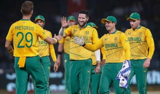 IND vs SA: Twitter Reacts As David Miller, Rassie van der Dussen Help South Africa Defeat India By 7 Wickets