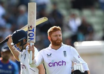 IND vs ENG Day 4: India in deep Trouble, England need only 119 Runs to win on Day 5