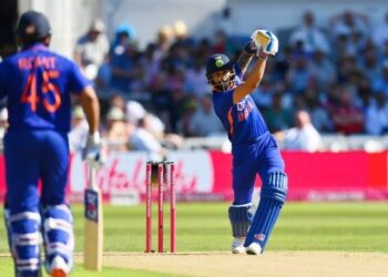 Rohit Sharma slams critics for Questioning Virat Kohli's place in the XI