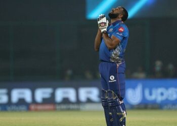 Kieron Pollard Trent Boult, Bravo, Pooran play for 'MI Emirates' in UAE T20 League