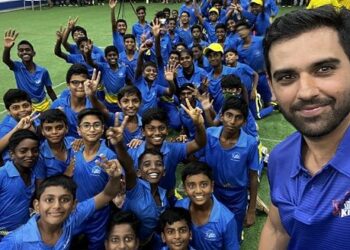 Deepak Chahar Interacted with Young Students in Super Kings Academy