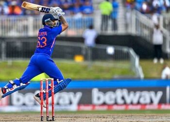 Suryakumar Yadav is a bit like AB de Villiers, No. 4 is best for him, feels Ricky Ponting