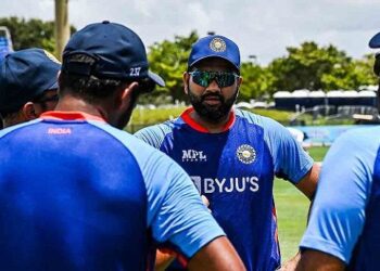 Virat Kohli, KL Rahul return as India name squad for Asia Cup 2022