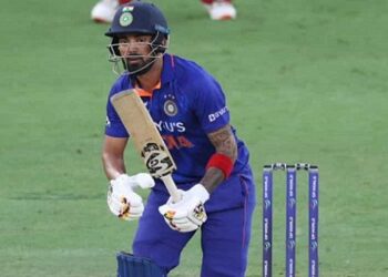 If KL Rahul continues to bat like he did against Hong Kong, we might see a bit of a change, says Rohan Gavaskar