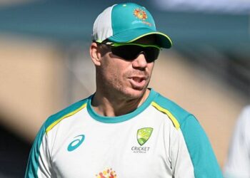 David Warner makes "more to it" claim over Australia leadership ban after Sandpapergate