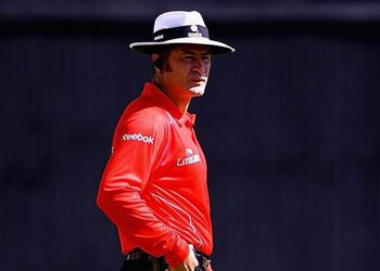 Former ICC elite panel umpire Simon Taufel reveals why three byes were awarded to India in final over against Pakistan