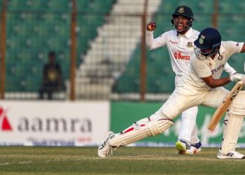'It's not an easy pitch to bat on, happy with the way I batted today' - Cheteshwar Pujara after day 1 of 1st Test against Bangladesh