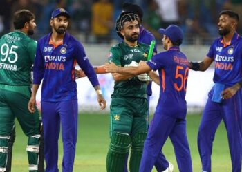 Pakistan has a much more settled and stable outfit when compared to India: Sarfraz Nawaz