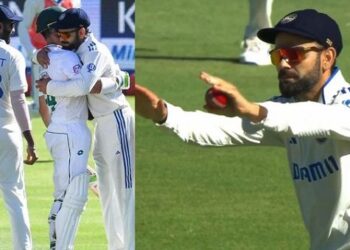 IND vs SA: Watch Video – Virat Kohli Bows Down To Dean Elgar & Hugs Him After Latter’s Final Innings