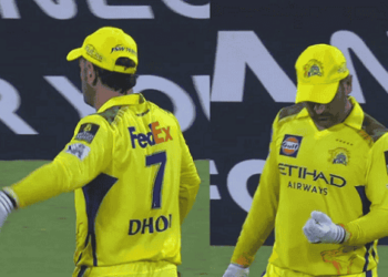 Watch: MS Dhoni grimaces in pain after being injured by Matheesha Pathirana's delivery