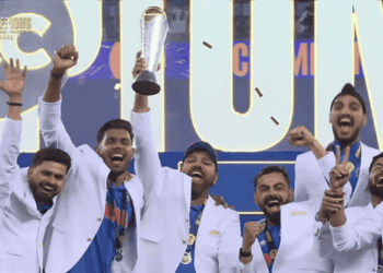 Watch: Rohit Sharma, Virat Kohli & Team India’s epic trophy celebration after CT 2025 triumph