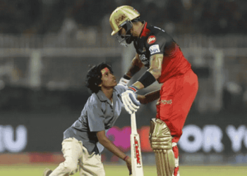 Virat Kohli's fan arrested after breaching his security in Eden Gardens