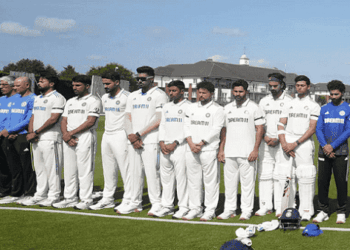 Indian cricketers wear black armbands in emotional tribute to Ahmedabad plane crash victims